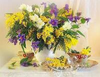 Без бренда «Букет из мимозы и колокольчиков в вазе» в Оренбурге в интернет-магазине  Без бренда «Букет из мимозы и колокольчиков в вазе» в Оренбурге